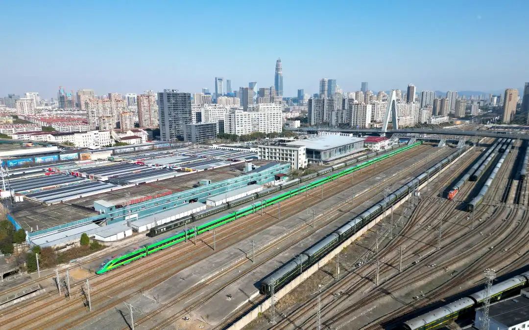 1703469261313945.jpg 640.jpg