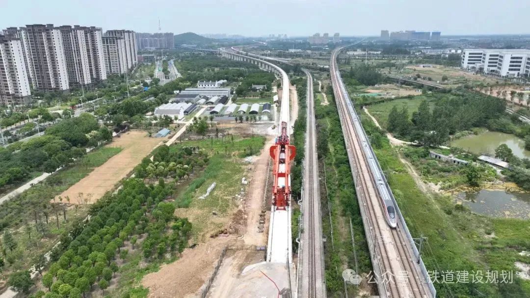 1749432776505436.jpg 640.jpg